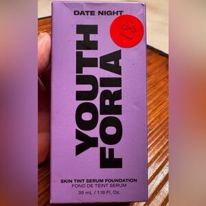 YouthForia is safe 260 light medium date night - 35 ml brand new in the box